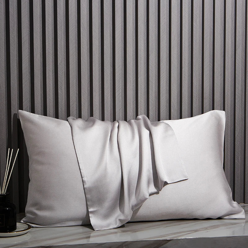 100% Natural Mulberry Silk Pillowcase – Soft, Cooling & Smooth for Hair & Skin