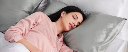 100% Natural Mulberry Silk Pillowcase – Soft, Cooling & Smooth for Hair & Skin